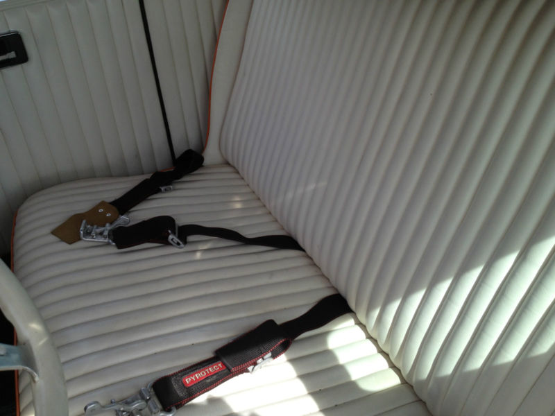 Switchblade 327 seats
