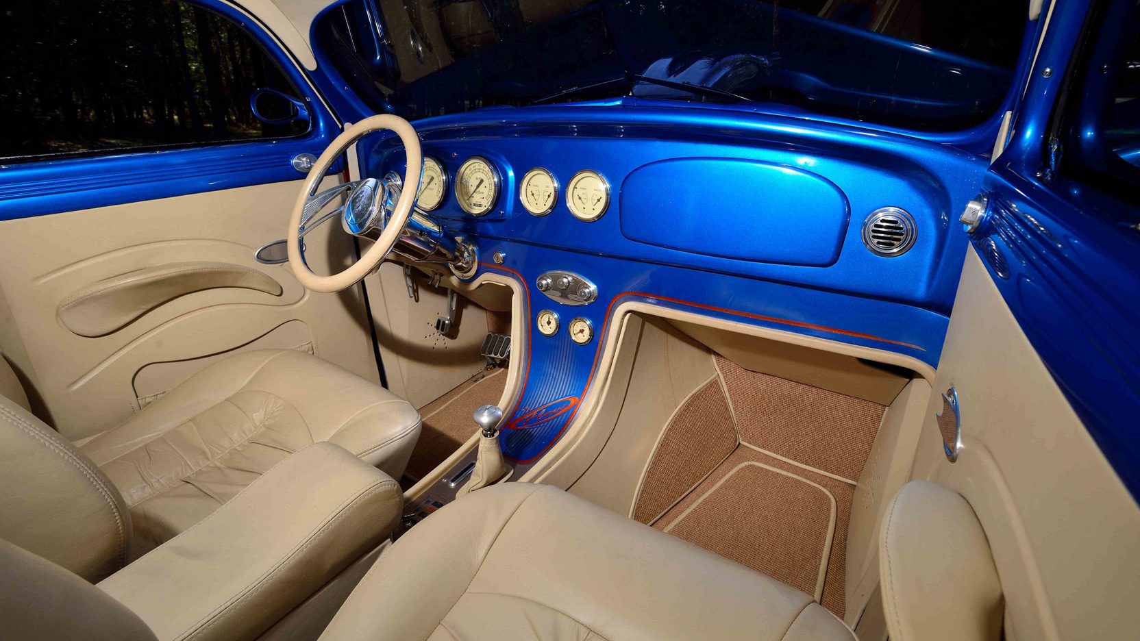 De Soto Airflow interior passenger side