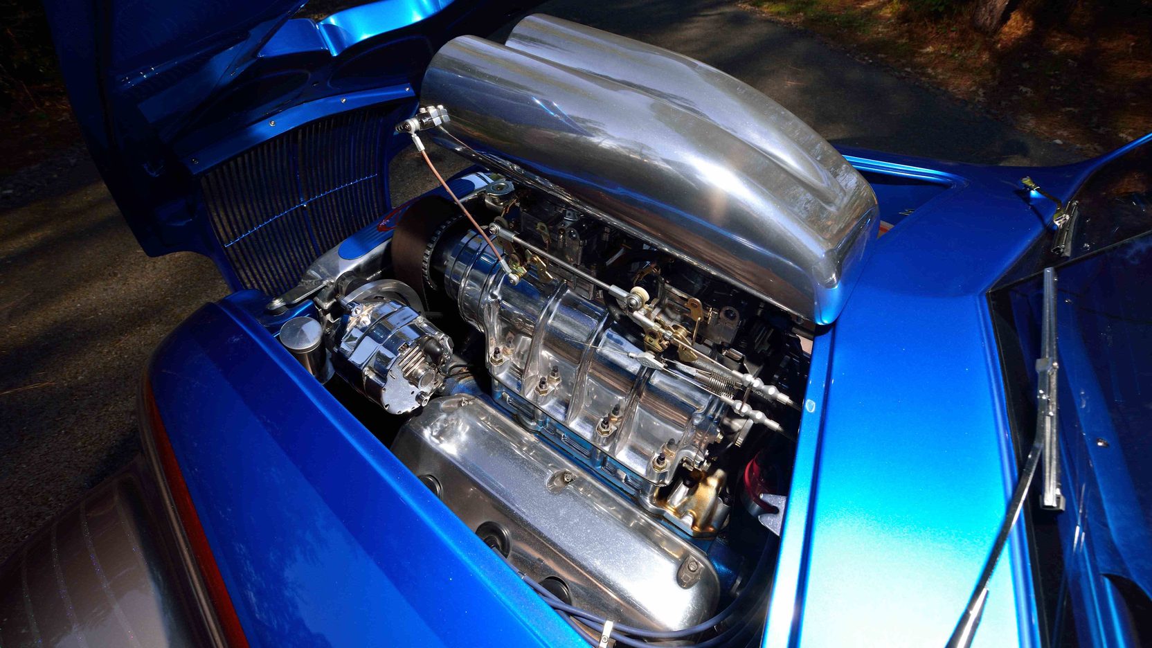 De Soto Airflow engine close-up