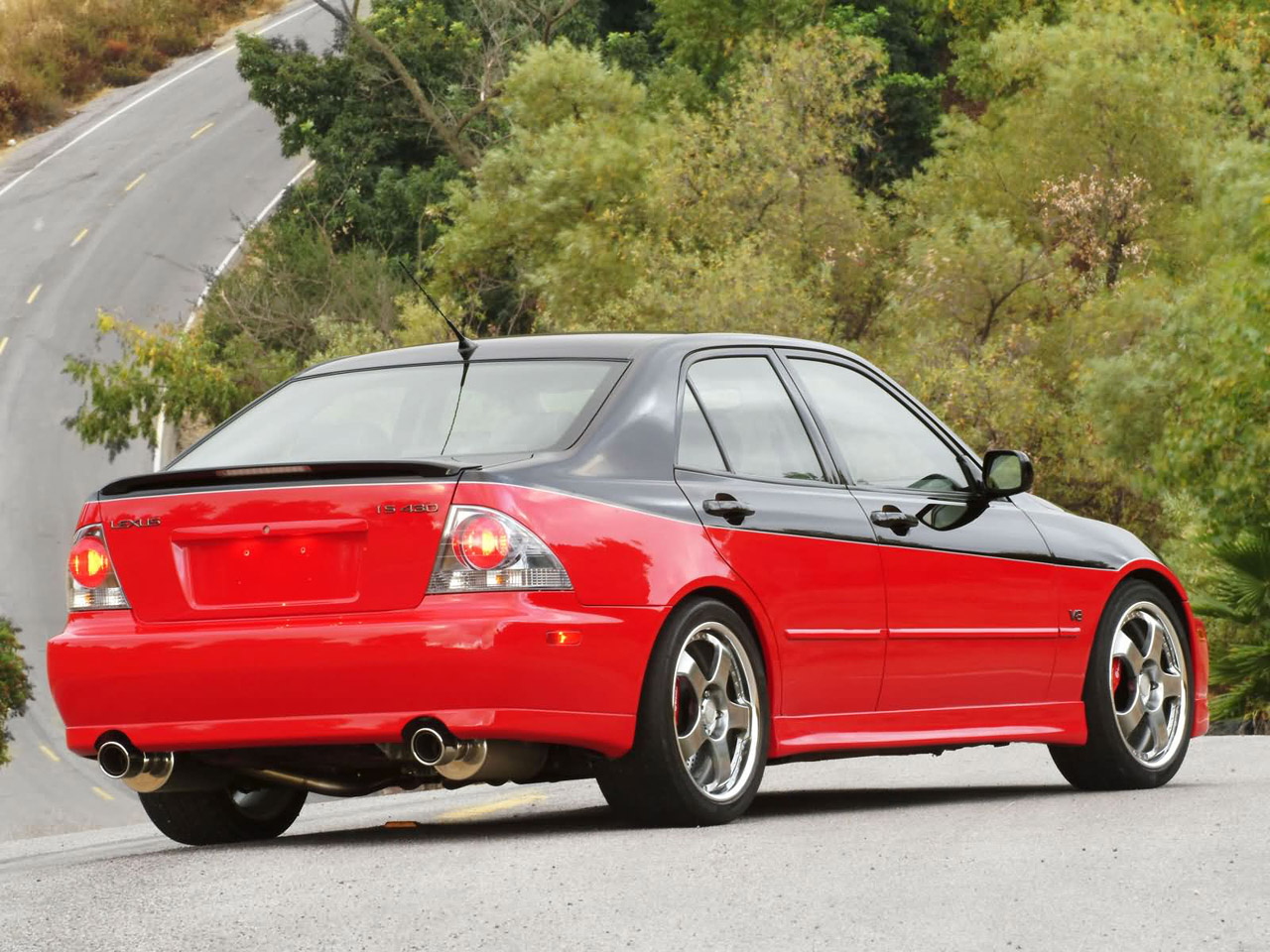 Lexus IS 430 rear quarter