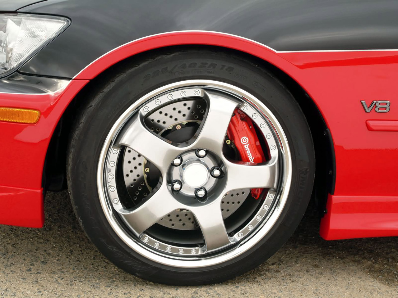 Lexus IS 430 rims details