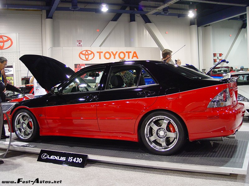 Lexus IS 430 on the auto show, the other side