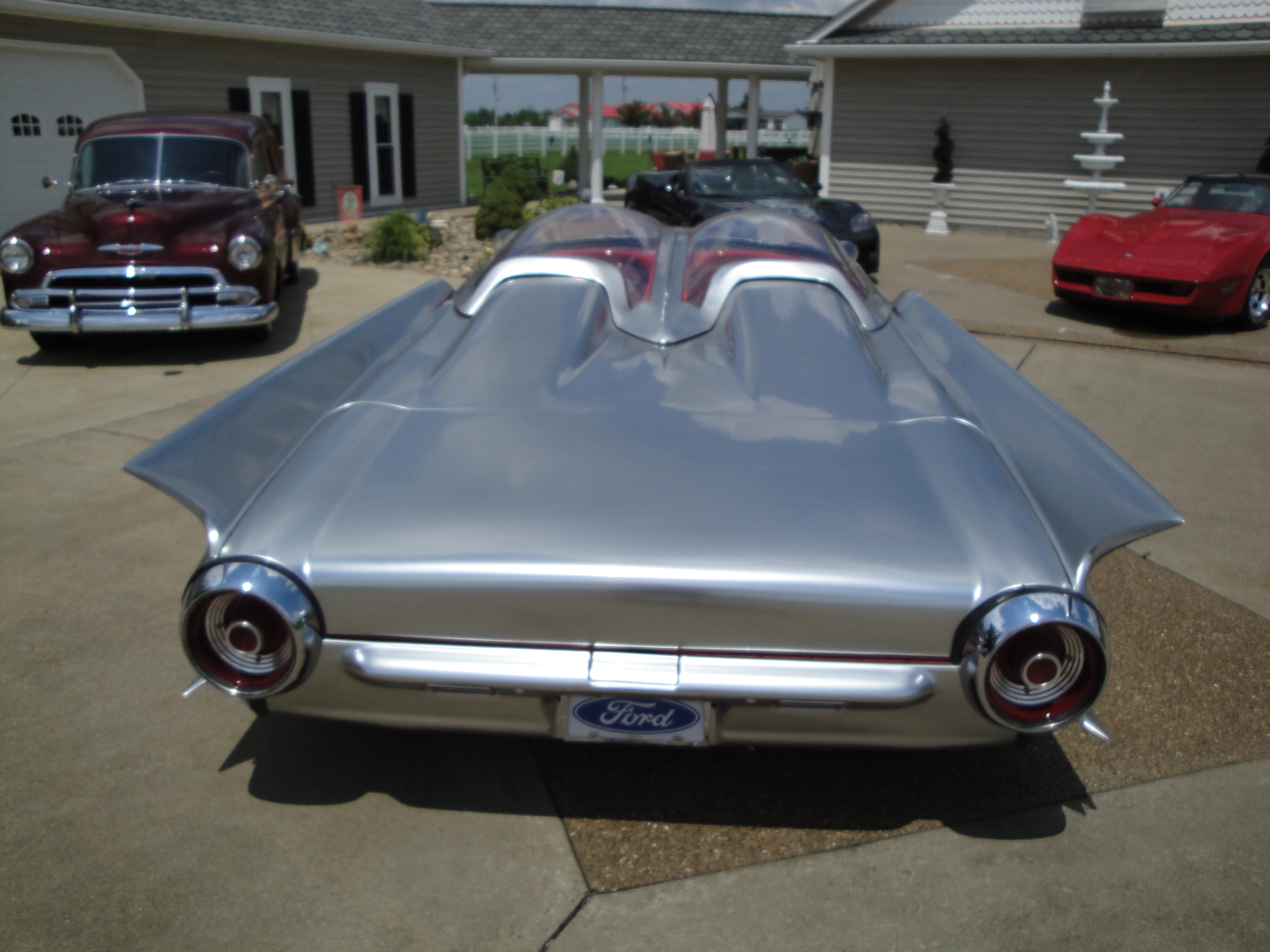 Thunderflite rear blurry