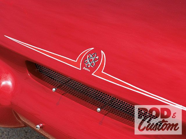 Atomic Punk detailing logo