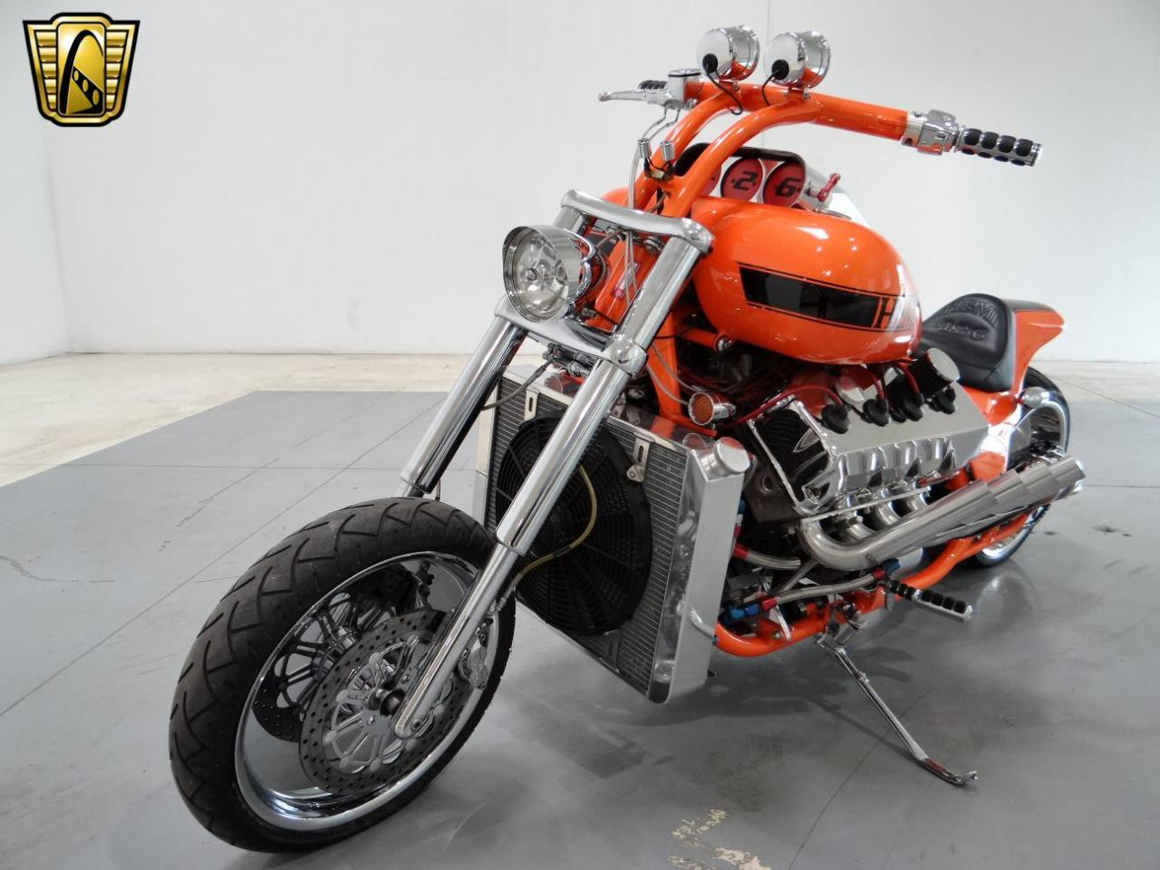 Custom Hemi 426 Chopper front quarter photo 02