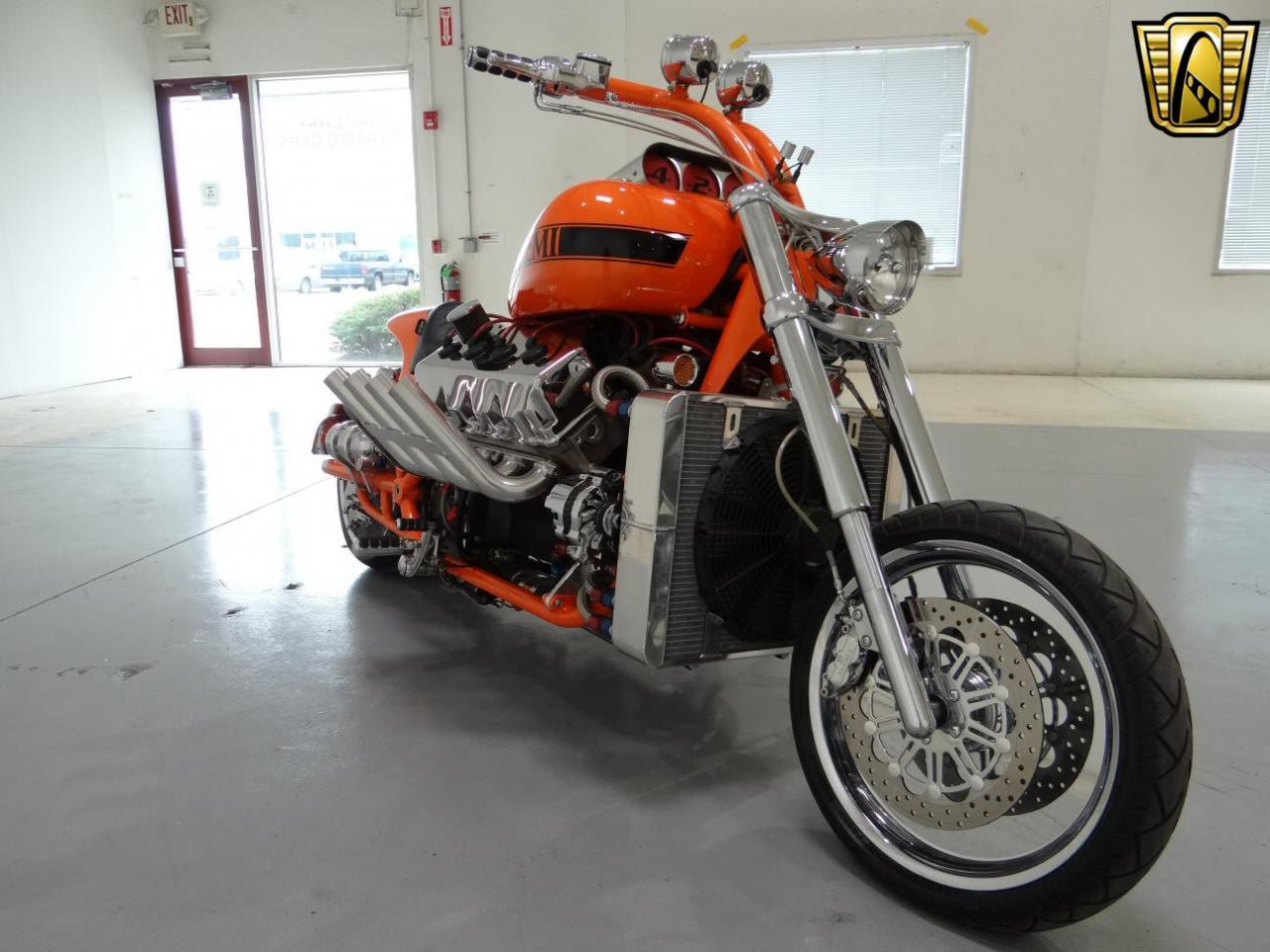 Custom Hemi 426 Chopper front quarter photo 08