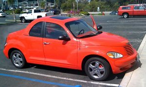 PT Cruiser coupe front quarter 2