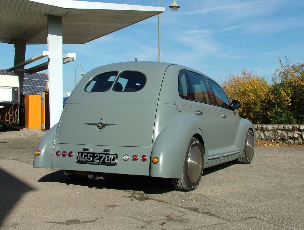 PT Cruiser radical custom rear quarter