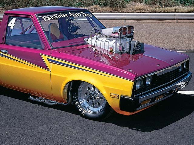 Show'n'Tell front quarter