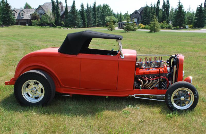 Hot-rod with BMW V12 from Canada 03