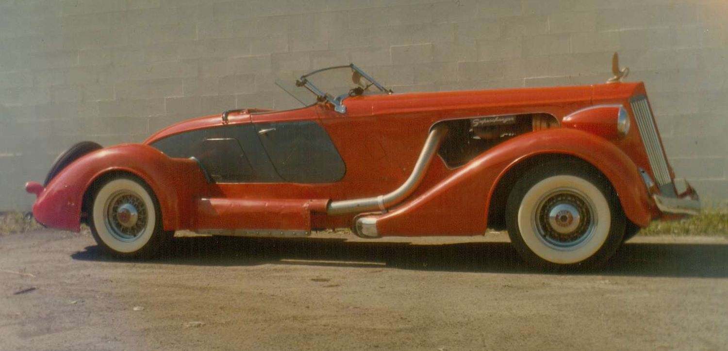 Dick Saunders twin-supercharged V12 Packard