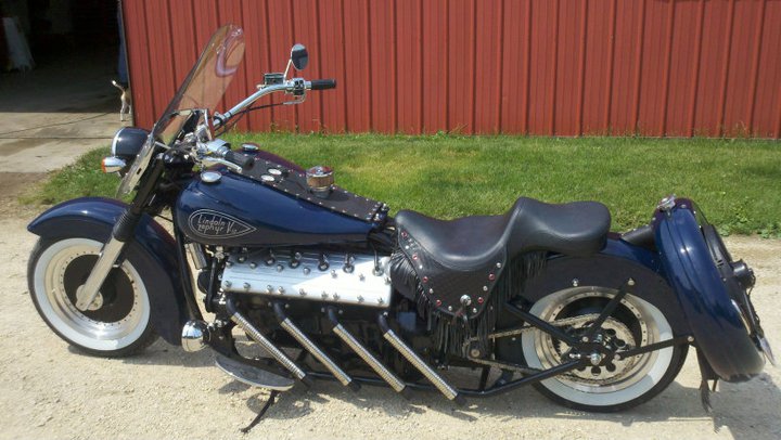 Custom motorcycle with Lincoln-Zephyr V12 04