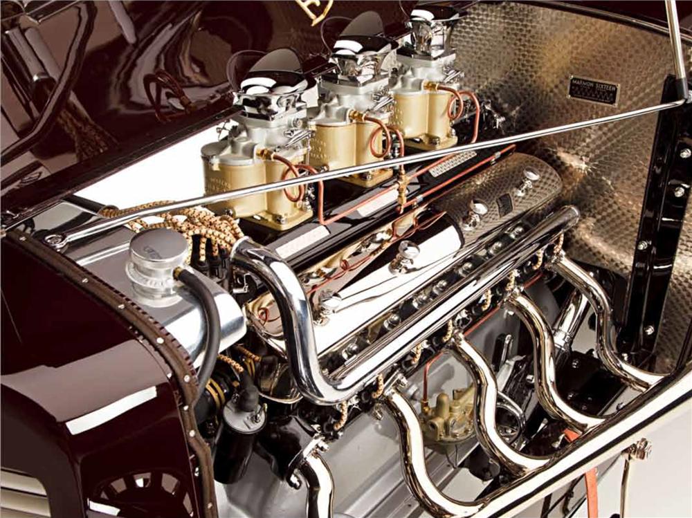 Marmon V16 hot-rod Barret-Jackson photo 01
