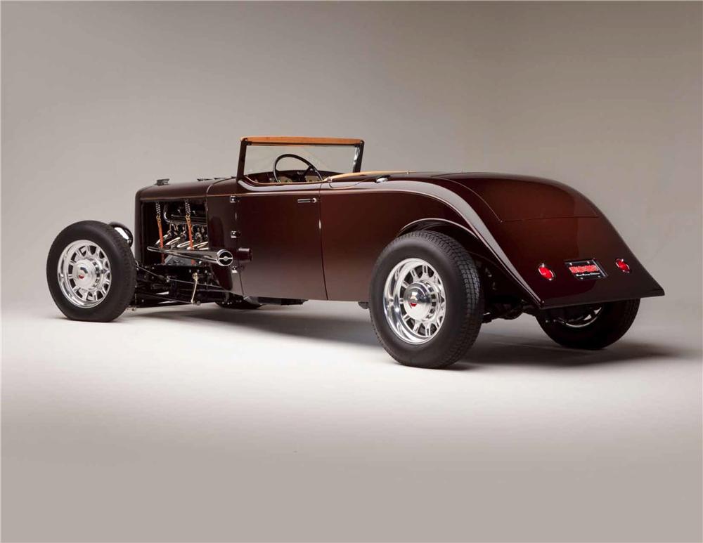 Marmon V16 hot-rod Barret-Jackson photo 04
