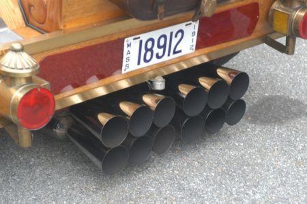 The Tasmanian Devil woodie t-bucket with Jaguar V12 04