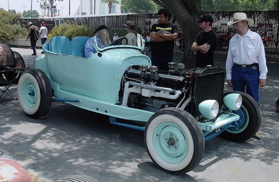 Dodge hot-rod with Cadillac V16 thumbnail