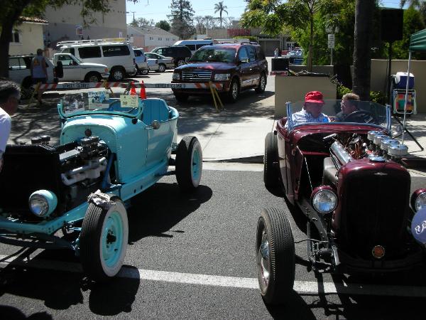Dodge hot-rod with Cadillac V16 and Duesenberg hot-rod 02