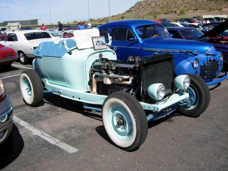 One fresh photo of our V16 Dodge.