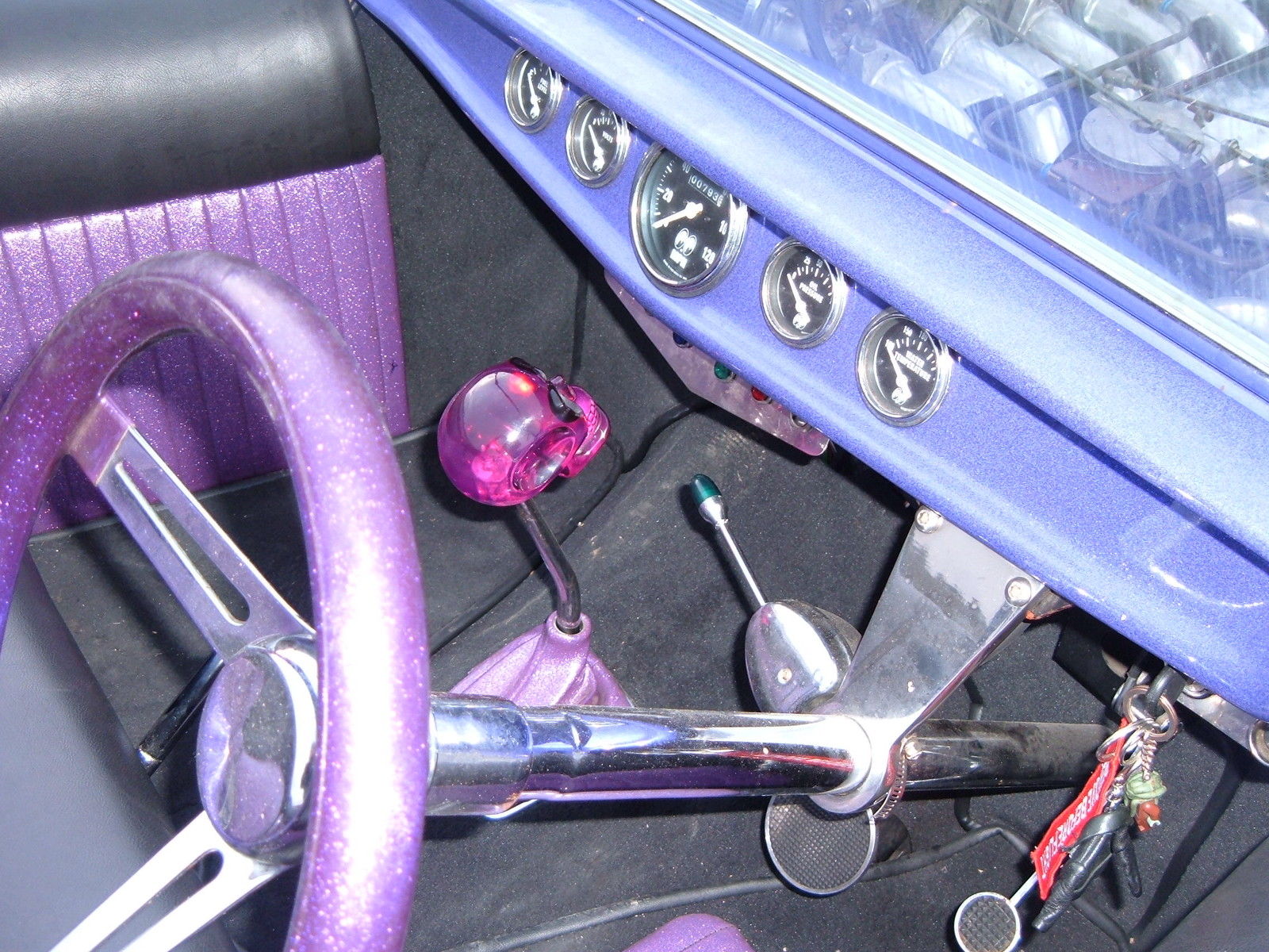 Purple Pain t-bucket 08