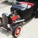 V12 engines on the custom stage: Lincoln-Zephyr