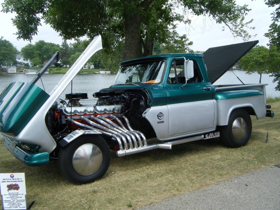 Late Rap'em Pappy, hood open.