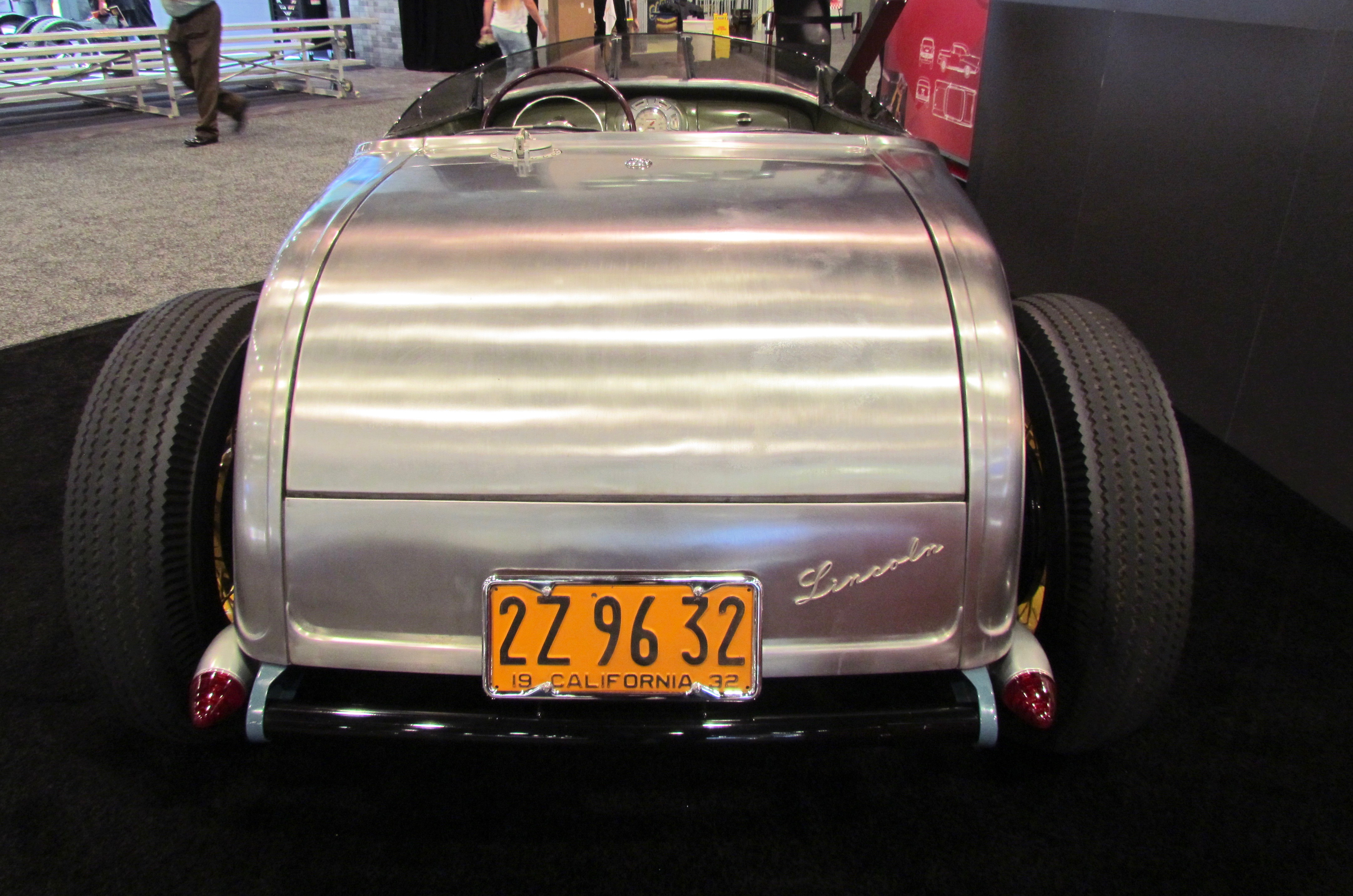 P-32 at 2017 SEMA show, photo 3