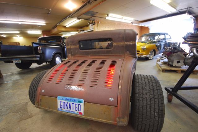 Seagrave V12 rat-rod, shot 4.