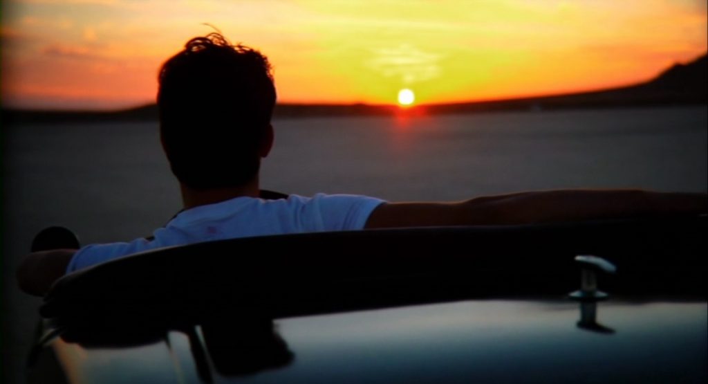 Deuce Of Spades, Johnny looking at the sunset.
