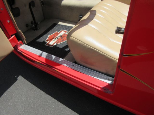 Red hot rod with V2, photo 02.