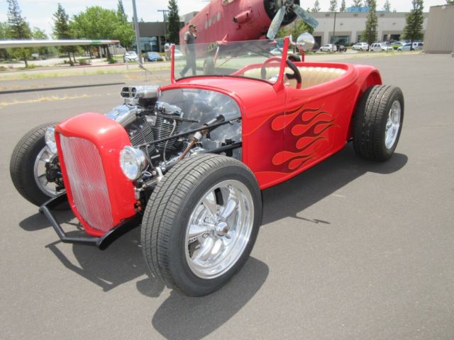 Red hot rod with V2, photo 11.