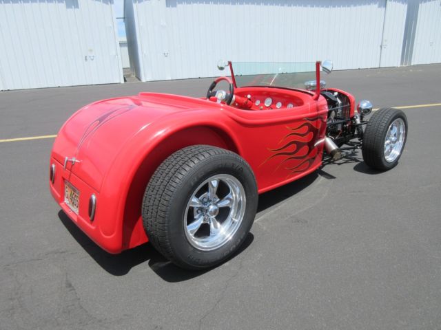 Red hot rod with V2, photo 12.