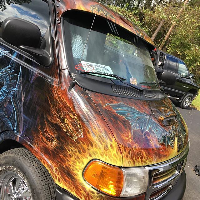 2000 Dodge Ram Van B1500 "The Dragon Lord", body photo, 01.
