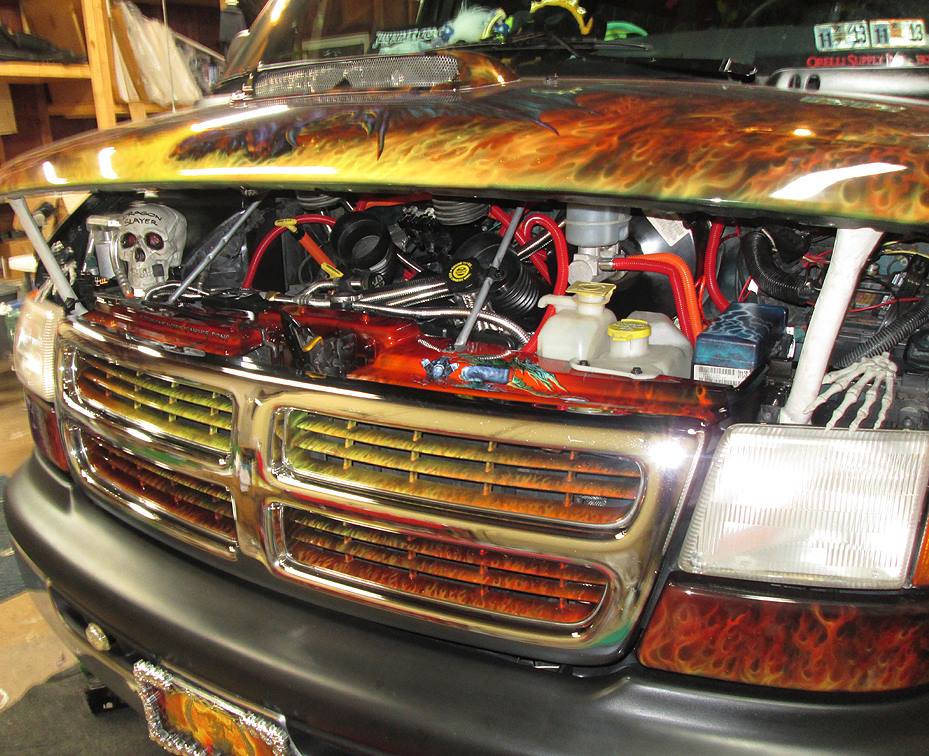 2000 Dodge Ram Van B1500 "The Dragon Lord", engine photo, 01.