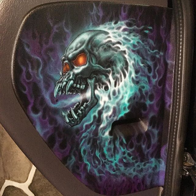 2000 Dodge Ram Van B1500 "The Dragon Lord", interior photo, 05.