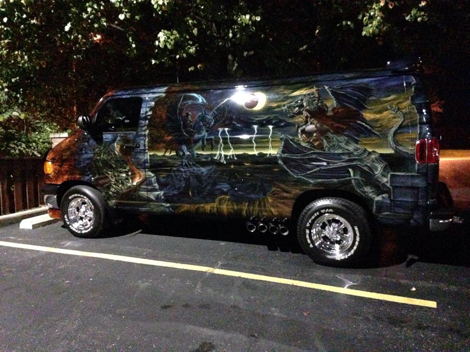 2000 Dodge Ram Van B1500 "The Dragon Lord", night photo, 02.