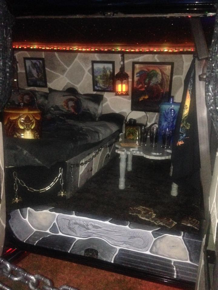 2000 Dodge Ram Van B1500 "The Dragon Lord", night illumination photo, 02.