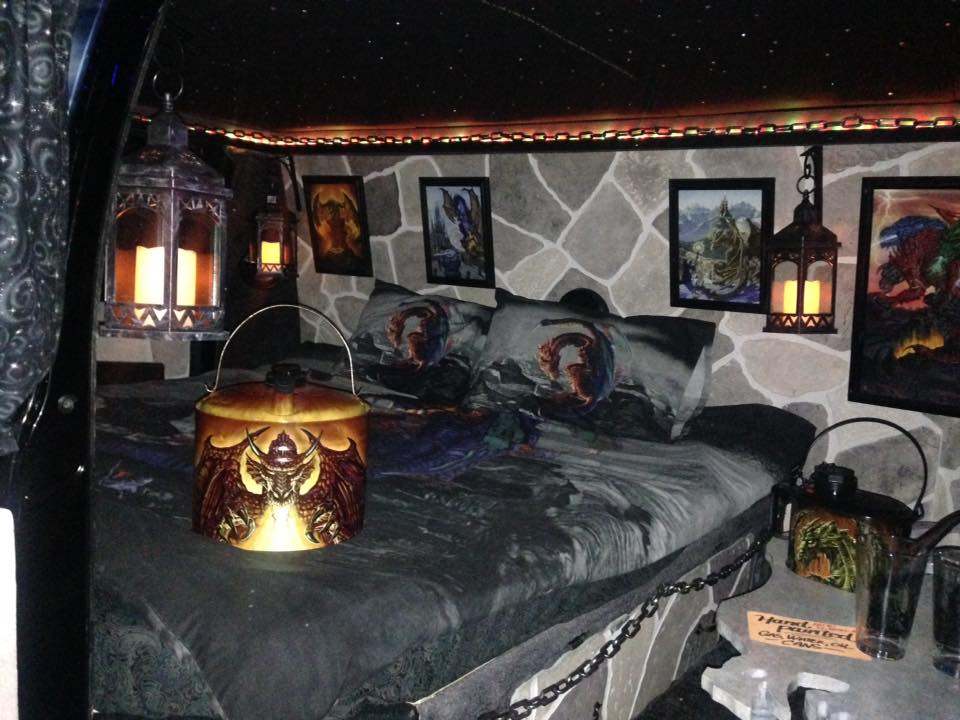 2000 Dodge Ram Van B1500 "The Dragon Lord", night illumination photo, 03.
