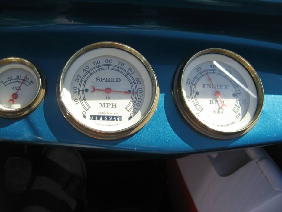 A Ford hot rod with a V6 engine from Alfa Romeo, photo 6.