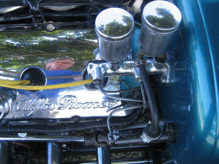 A Ford hot rod with a V6 engine from Alfa Romeo, photo 7.