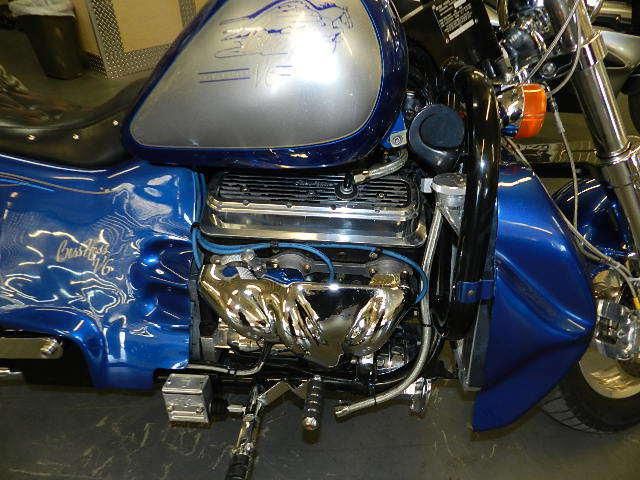The first Boss Hoss motorcycle with a V6 engine, photo 7.