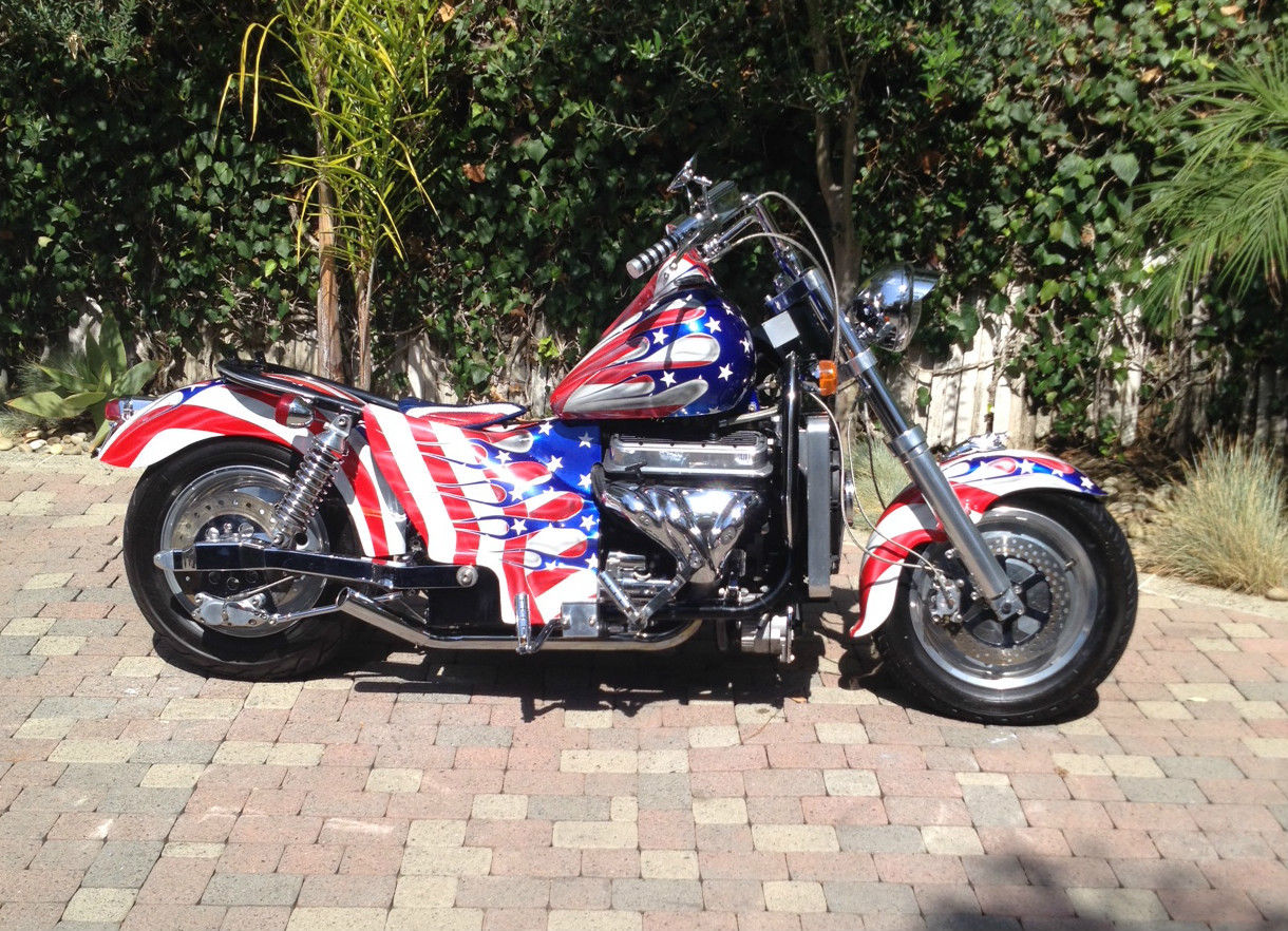The third Boss Hoss motorcycle with a V6 engine, photo 2.