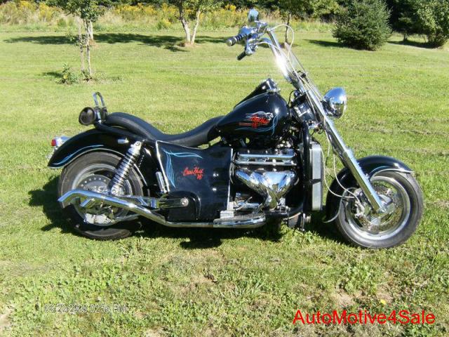 The fourth Boss Hoss motorcycle with a V6 engine, photo 1.