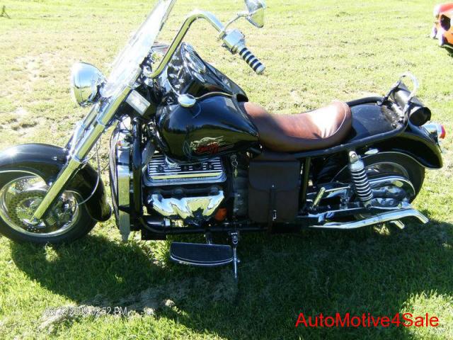 The fourth Boss Hoss motorcycle with a V6 engine, photo 2.
