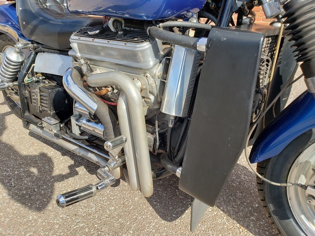 Kannon motorcycle with V6 engine, photo 10.