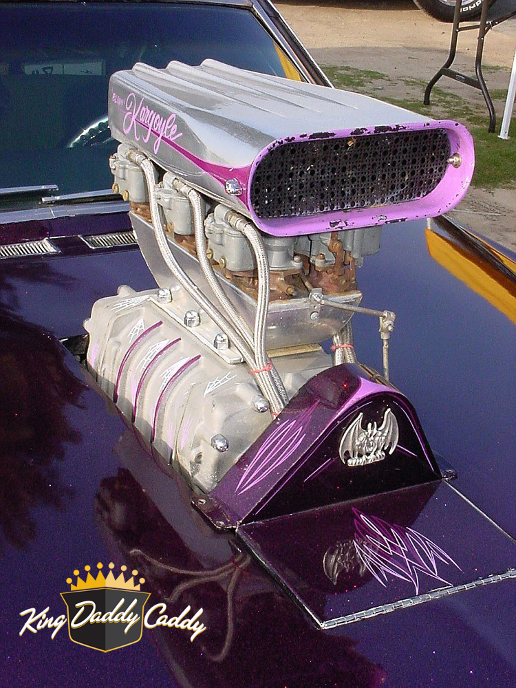 Barris' Kargoyle hearse, early (without pinstripe on the trunk) photo 02.