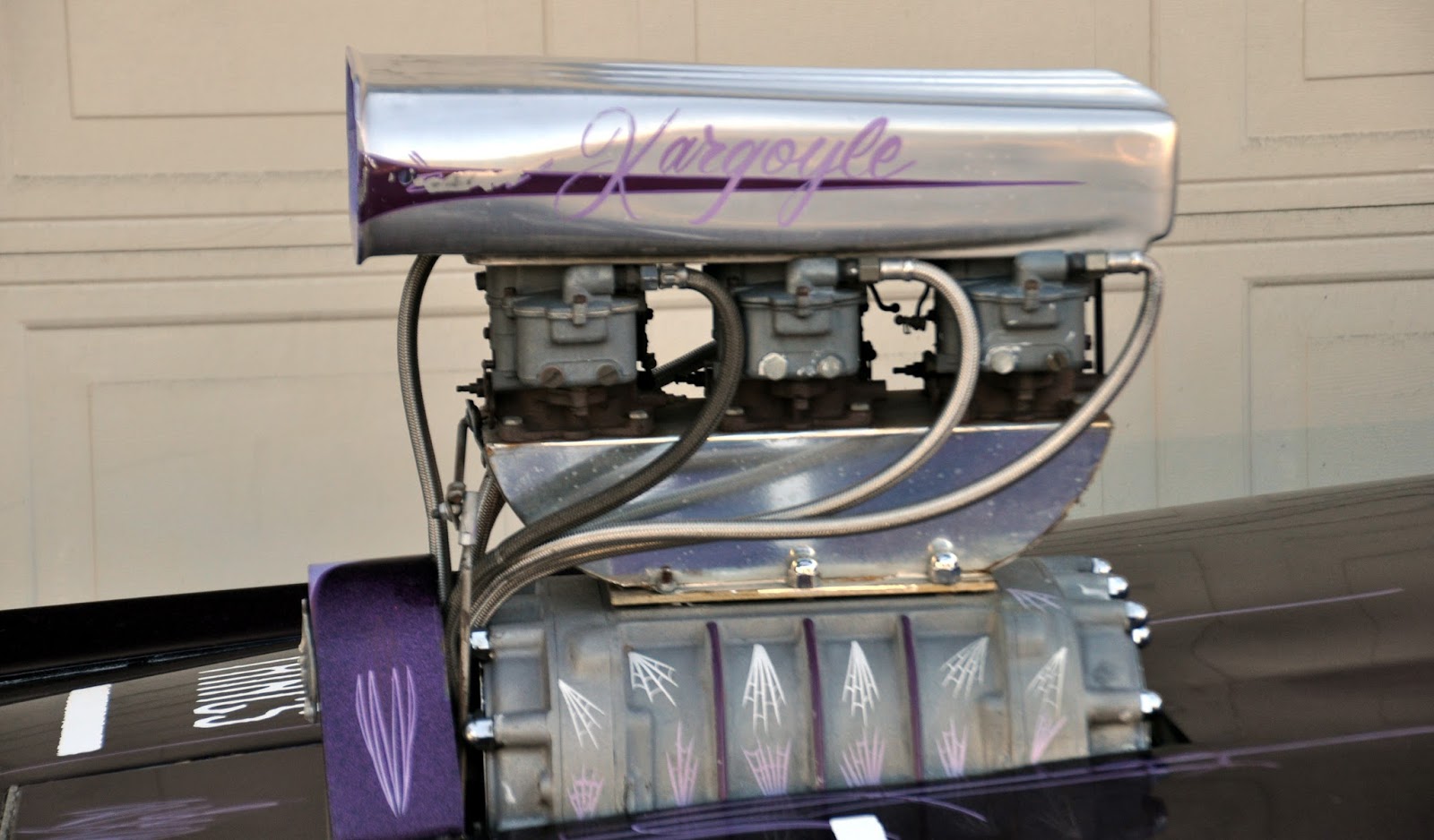 Barris' Kargoyle with Mötley Crüe stickers, photo 15.