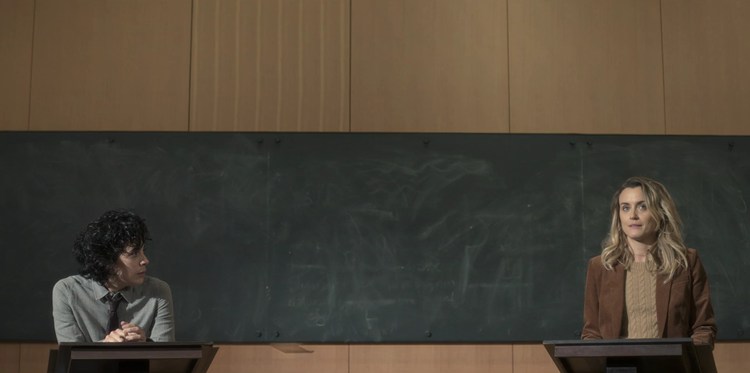 Roberta Colindres, Taylor Schilling, Monsterland, Episode 5, S1E5
