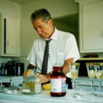 Red Needle – a cocktail recipe from Leonard Cohen