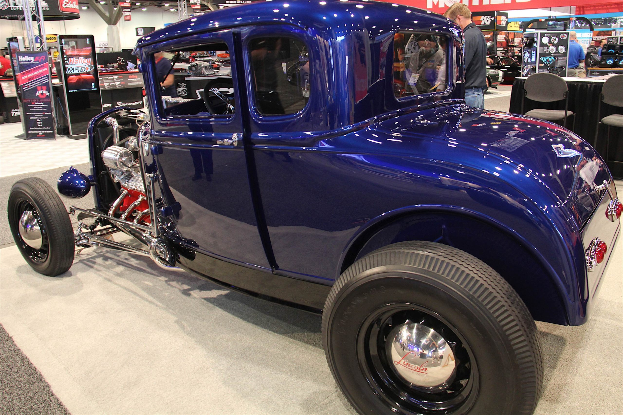 V-Doce, side view.