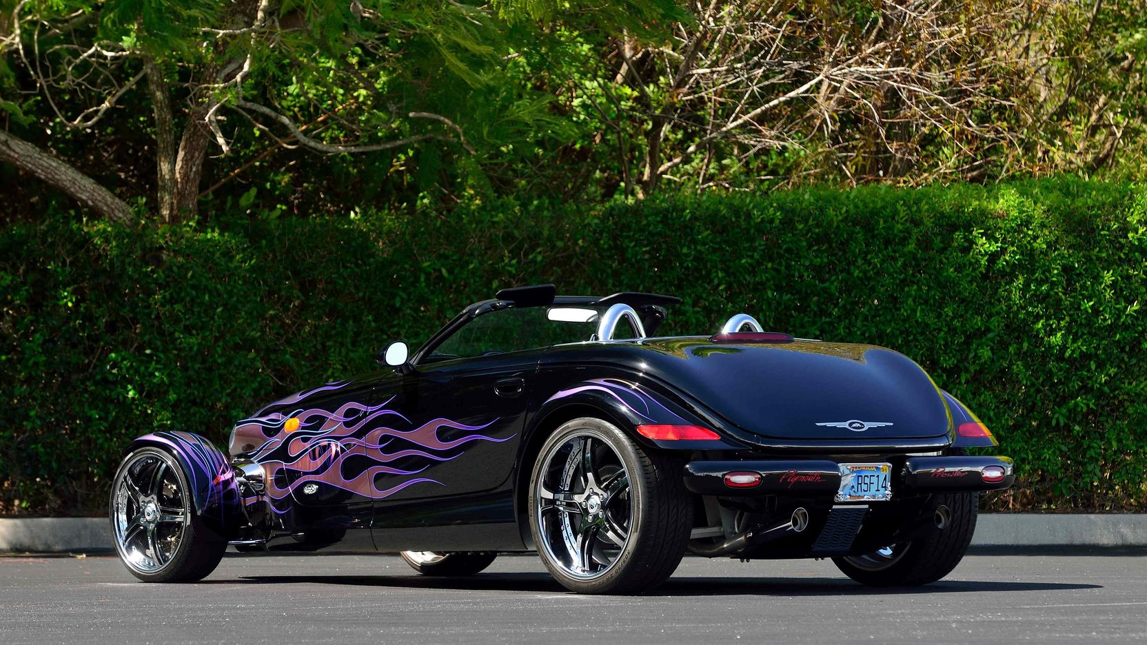 Custom Prowler by Titan Motorsports, photo 04.